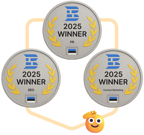Drei Gewinner-Badges 2025 von Collaborator in den Kategorien SEO, PR und Content Marketing, mit estnischer Flagge und Lorbeerkränzen von TechBehemoths.
